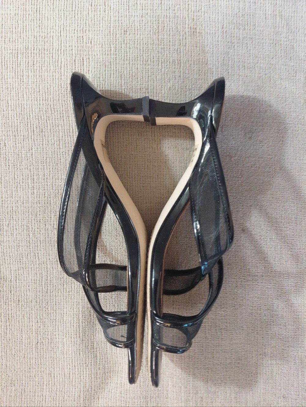 Donald J. Pliner Kiss Black Patent Nylon Mesh Strappy Mule Sandals Size 8.5 - Picture 5 of 11
